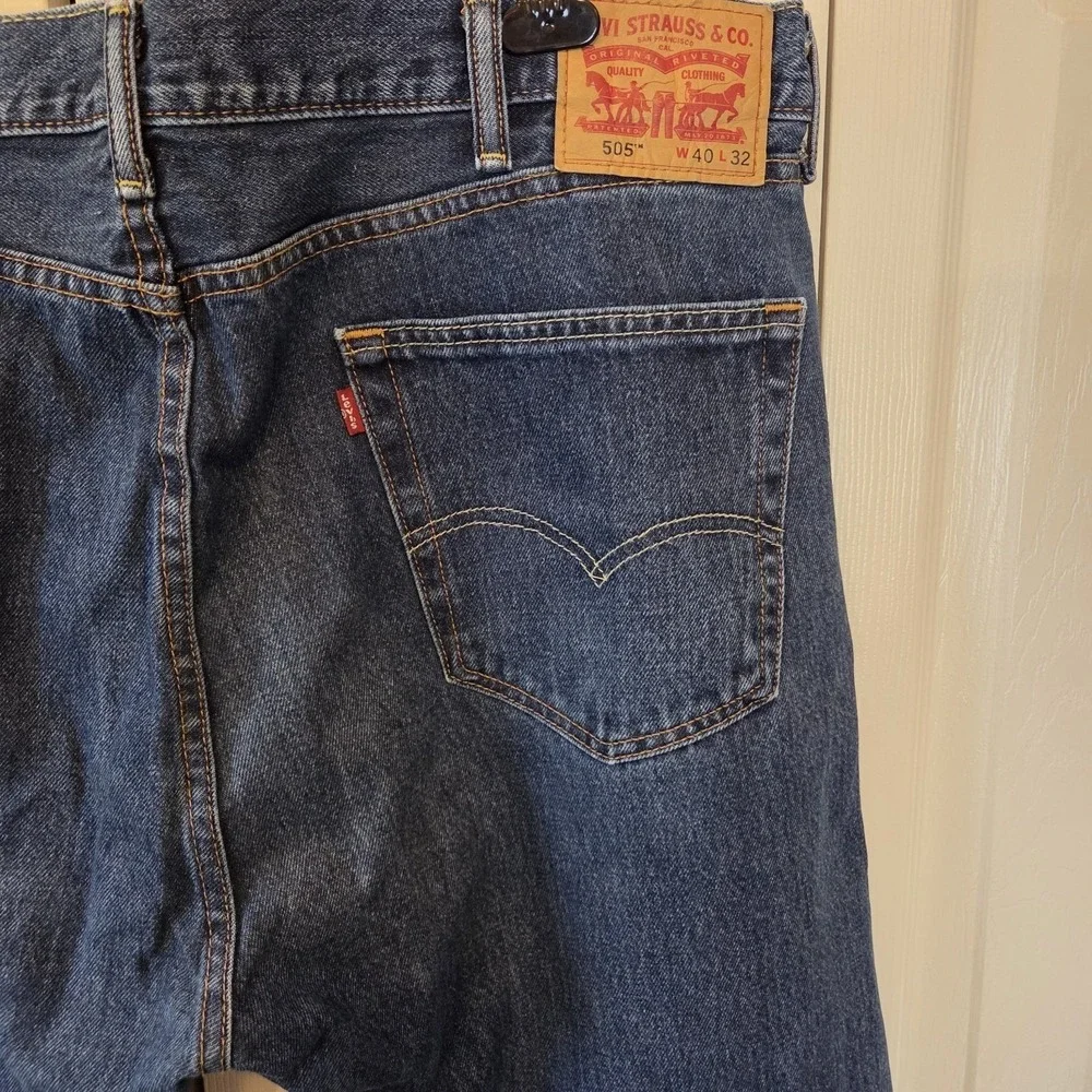 Levis 505 Jeans Mens 40x32 Blue Denim Pants Straight Fit American Classic Y2K‎